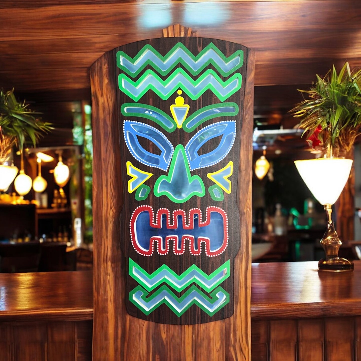 Tiki Mask Wall Decor – Tropical Style for Tiki Bars, Pool Areas, Patios, or Beach-Themed Spaces – Weatherproof PVC, 18 Inches