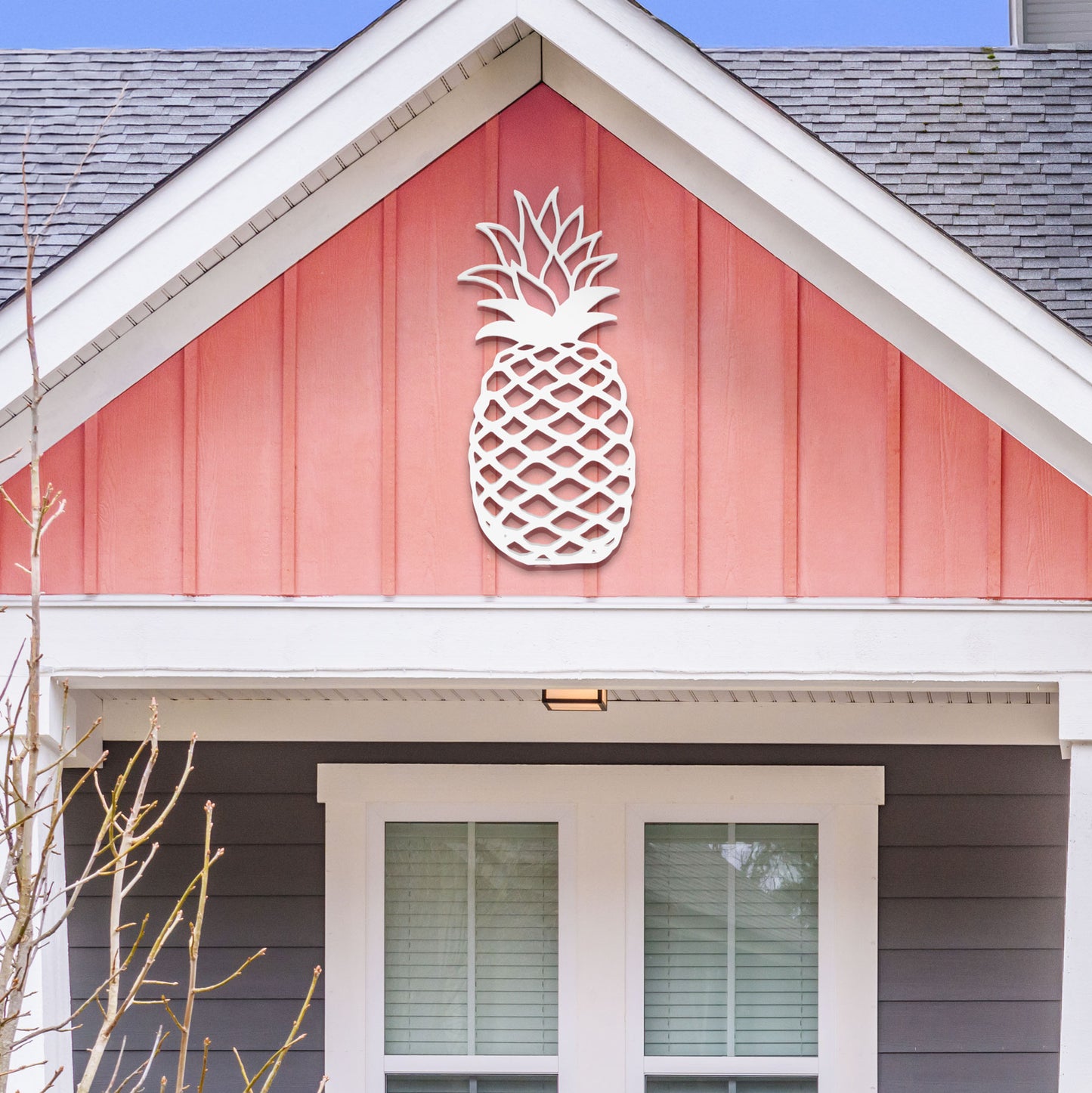 Outdoor Pineapple Wall Art – Tropical Beach House PVC Decoration for Pool, Patio, or Coastal Cottage Décor – Weatherproof Pineapple Sign, 2 - 4 Feet