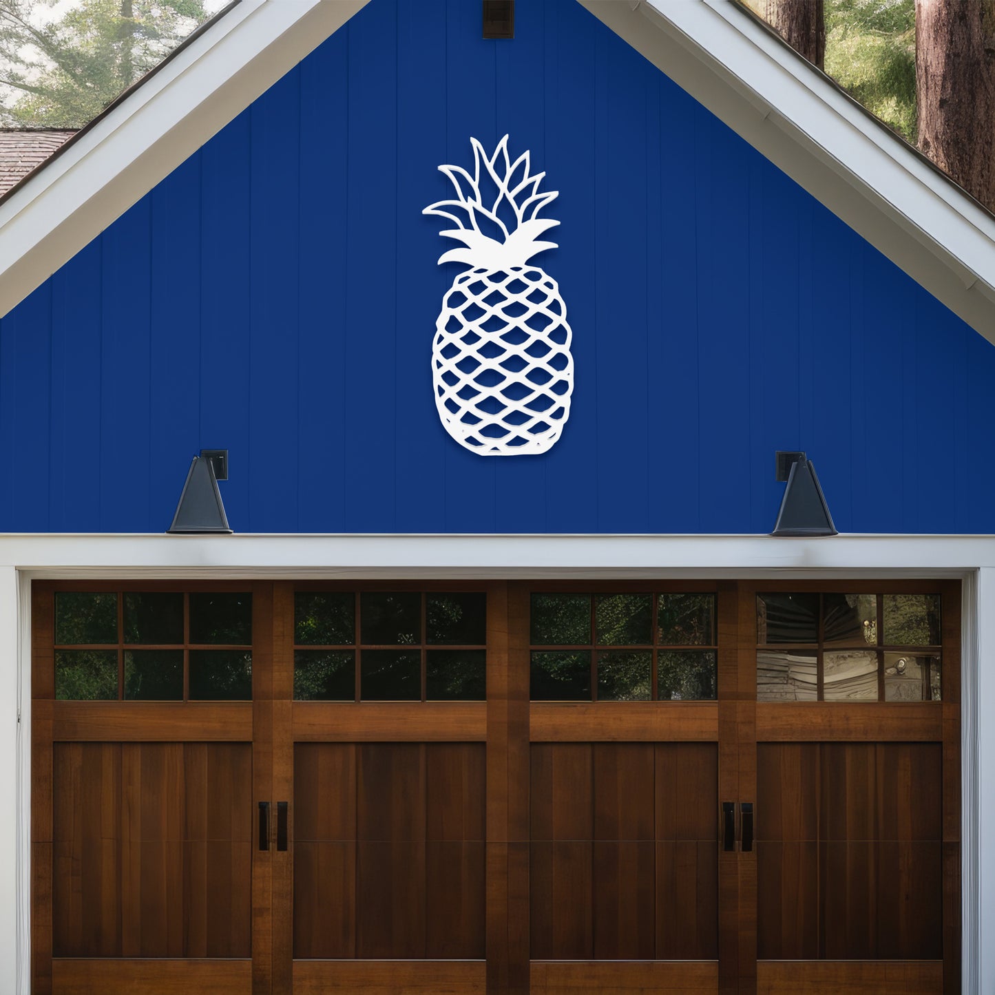 Outdoor Pineapple Wall Art – Tropical Beach House PVC Decoration for Pool, Patio, or Coastal Cottage Décor – Weatherproof Pineapple Sign, 2 - 4 Feet