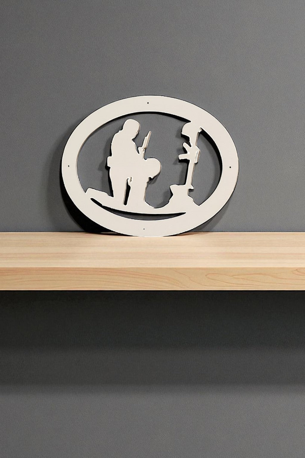 Military Honor Wall Sign – Fallen Soldier Tribute PVC Decor, Outdoor Safe Veteran Memorial Gift, Patriotic Wall Art