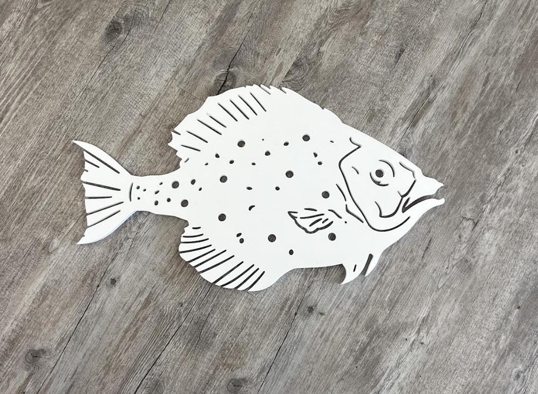 Flounder Fish Wall Decor – Coastal PVC Sign for Beach & Lake Houses, Weather-Resistant Nautical Art, Indoor/Outdoor Fish-Themed Decoration