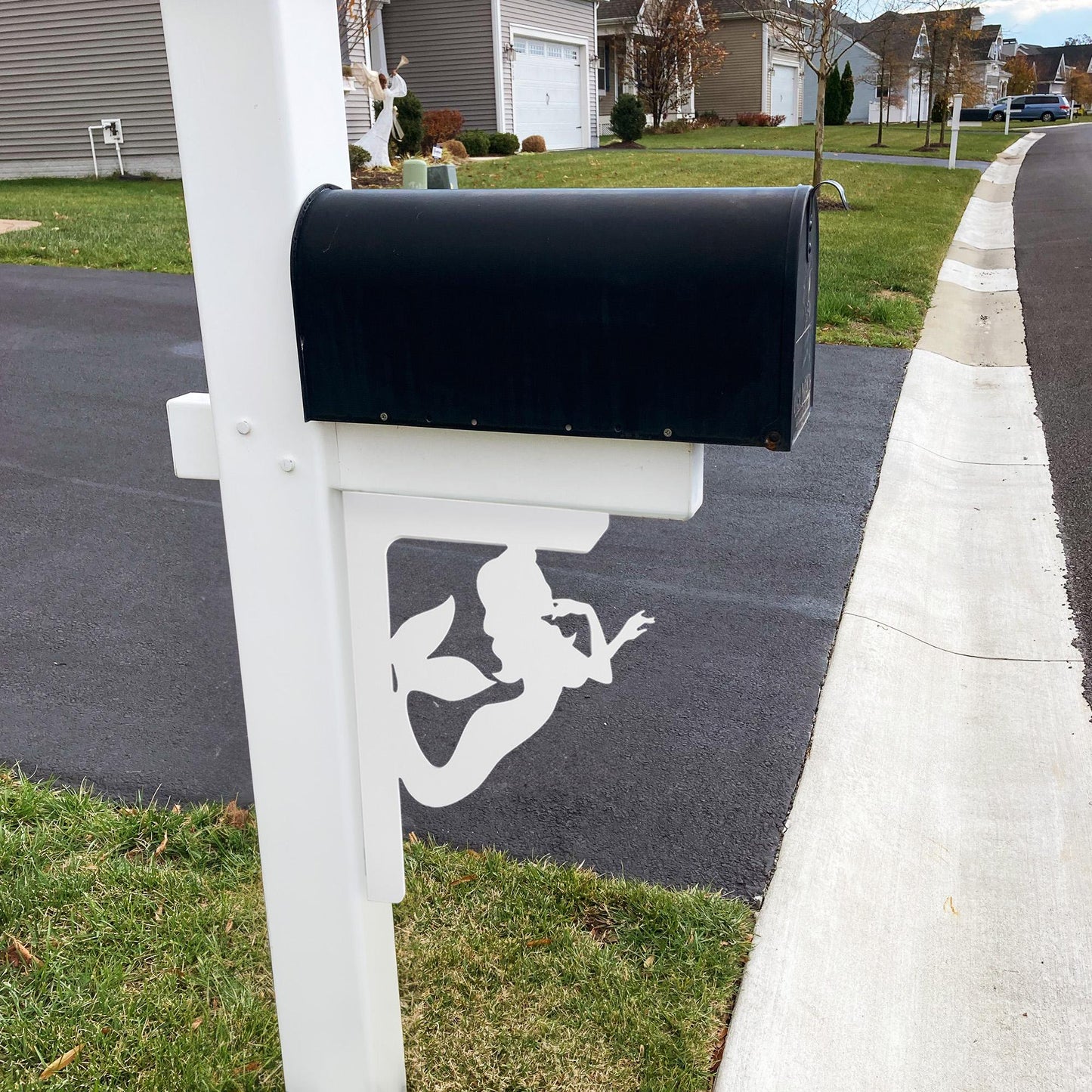 Mermaid Mailbox Bracket: Weather Resistant PVC Beach House Decor