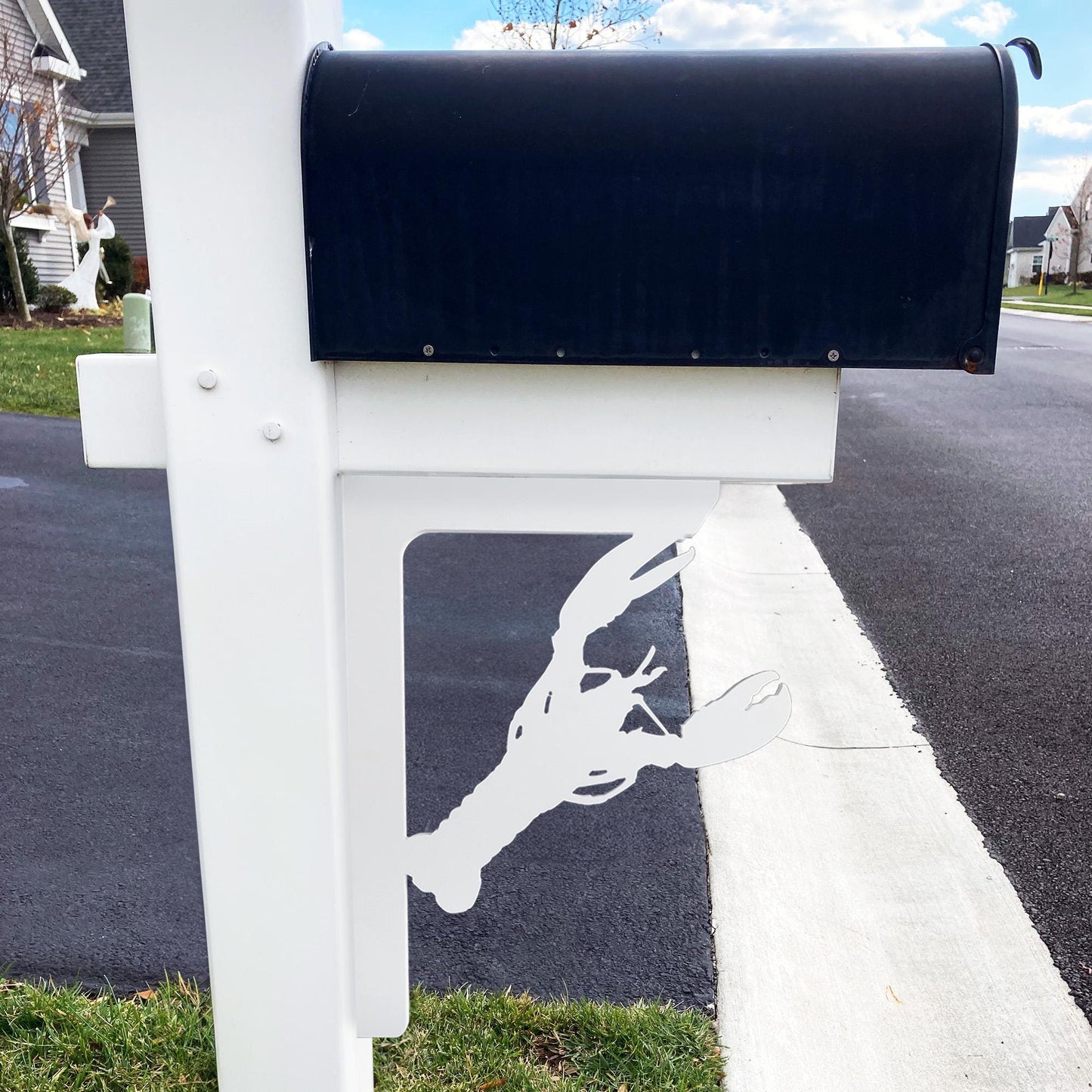 Lobster Mailbox Bracket: Weather Resistant PVC Porch Decoration